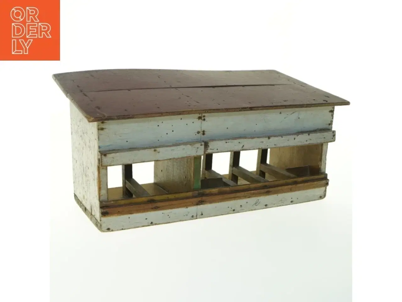 Billede 2 - Antikt trælegetøj stald (str. 39x20x17 cm)
