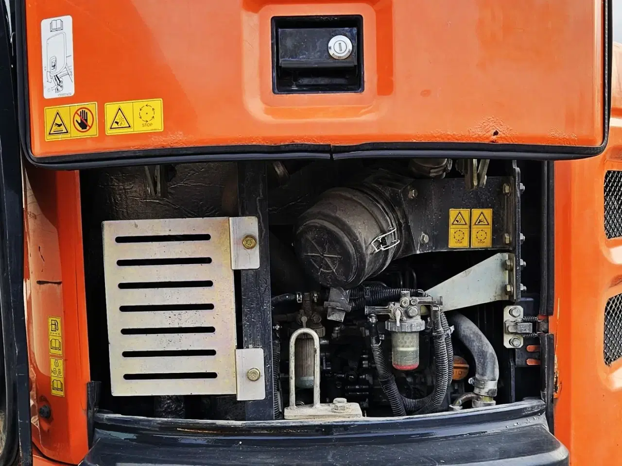 Billede 14 - Hitachi ZX26U-5A CR / tiltman skifte / skovlsæt / 4600 timer