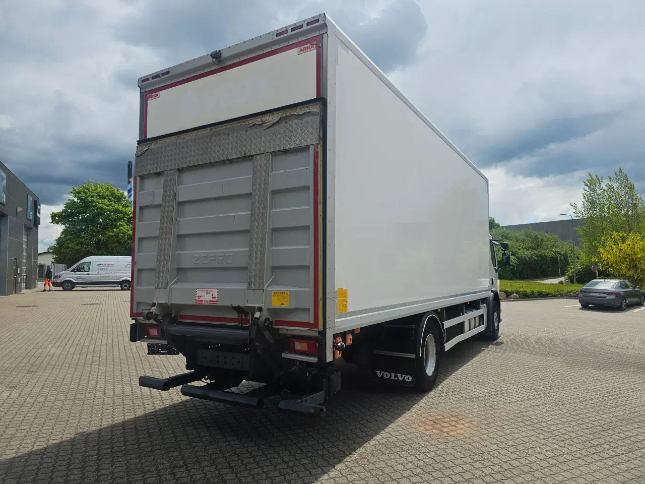 Billede 3 - Volvo FE320, Køle