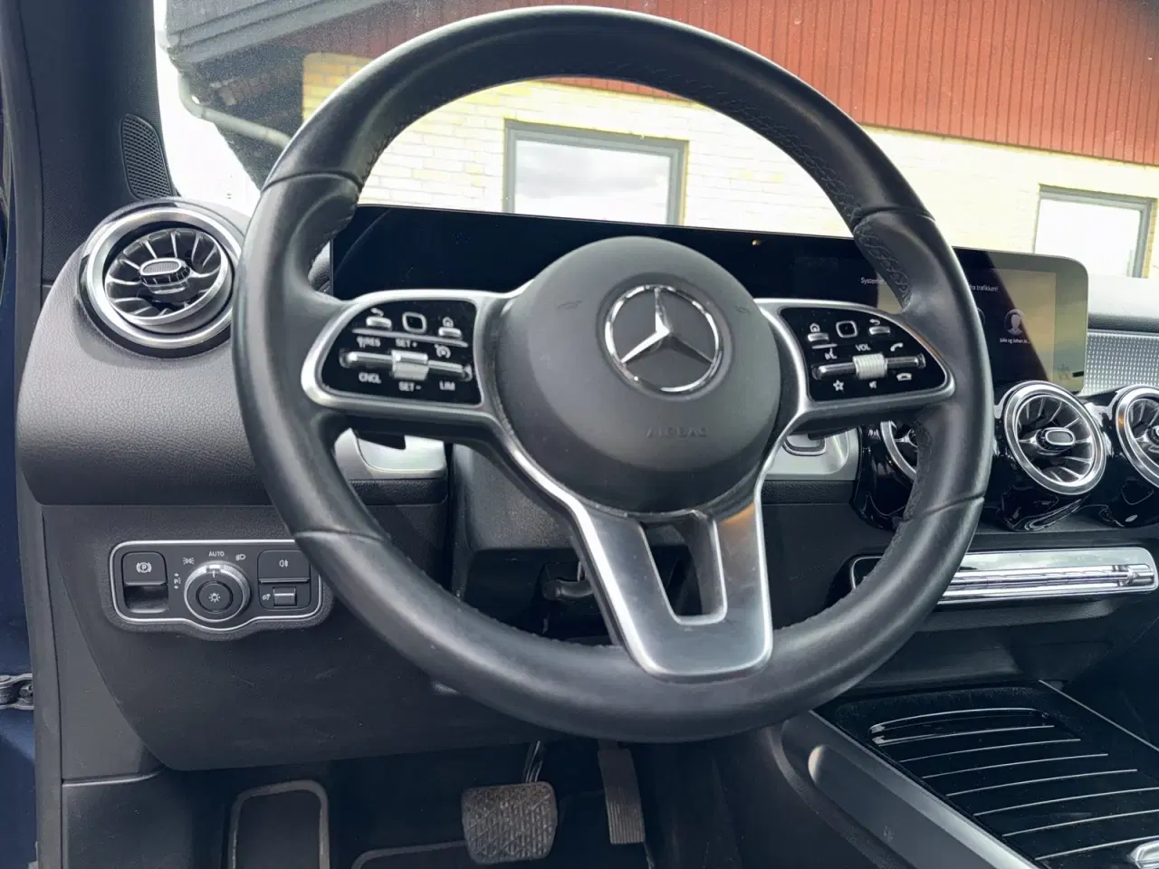 Billede 10 - Mercedes EQB300  4Matic 7prs