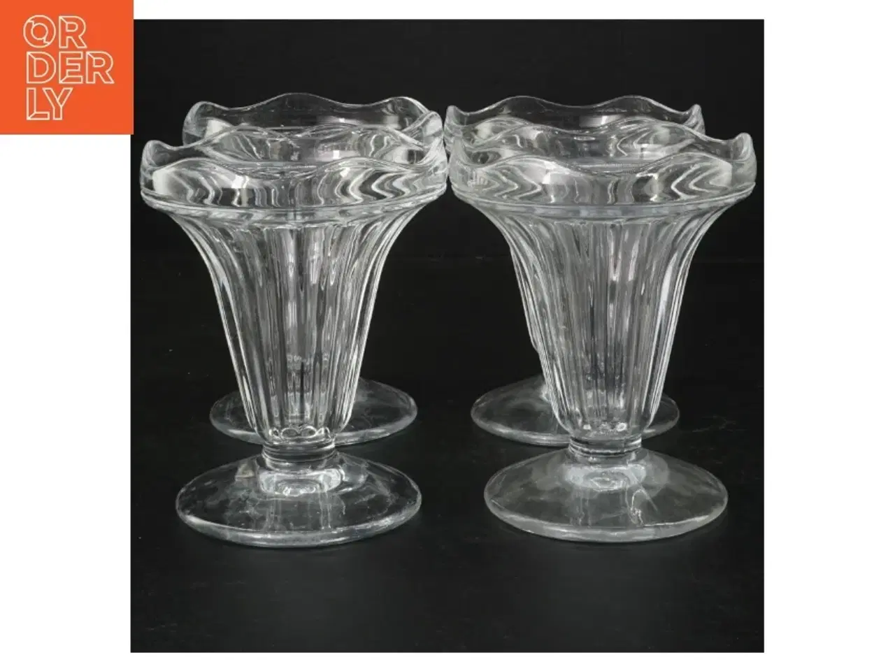 Billede 1 - Glasskåle til is dessert  (str. H 12 cm)