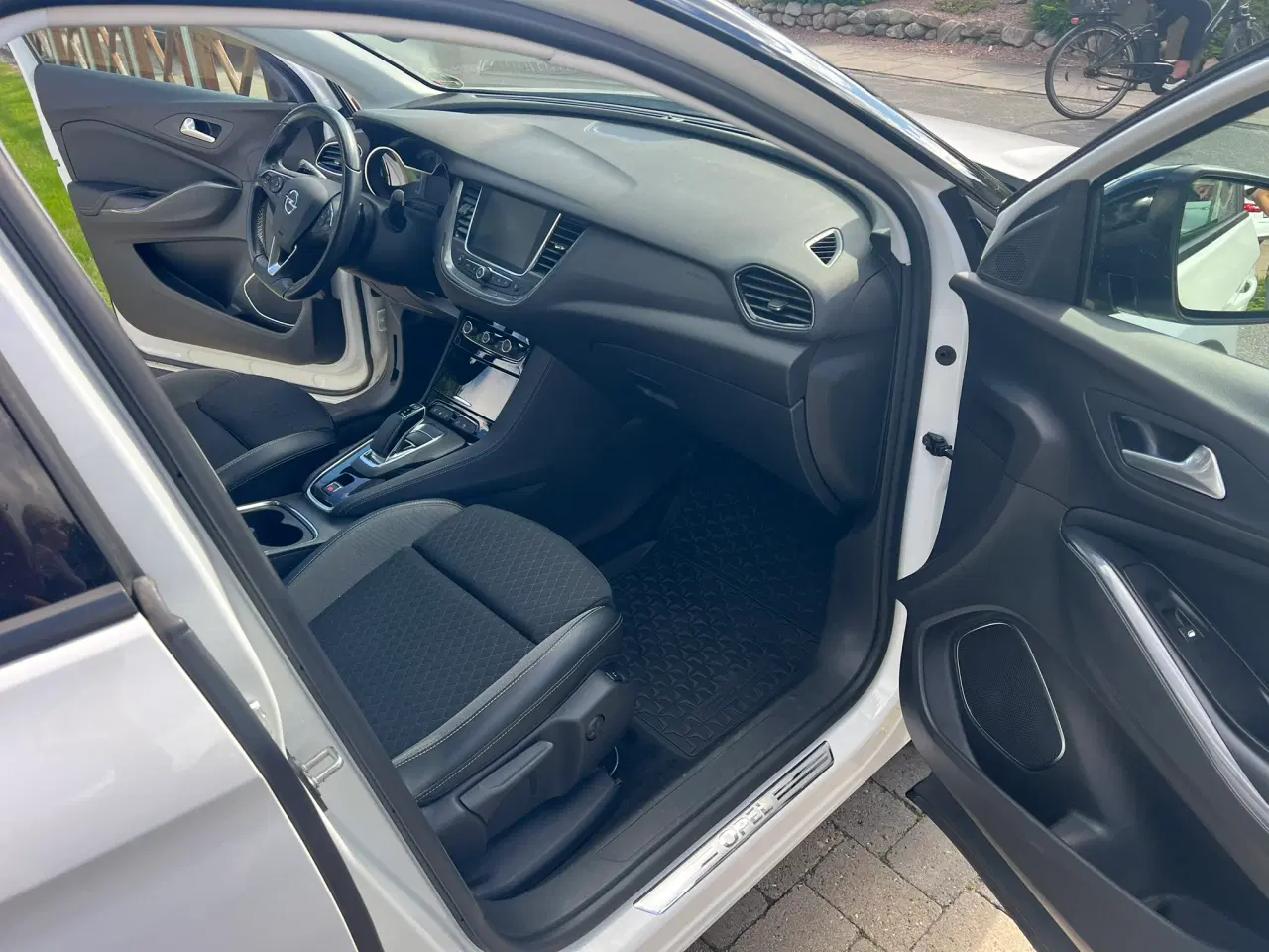 Billede 13 - Opel Grandland X 1,6 Hybrid Ultimate aut. 5d