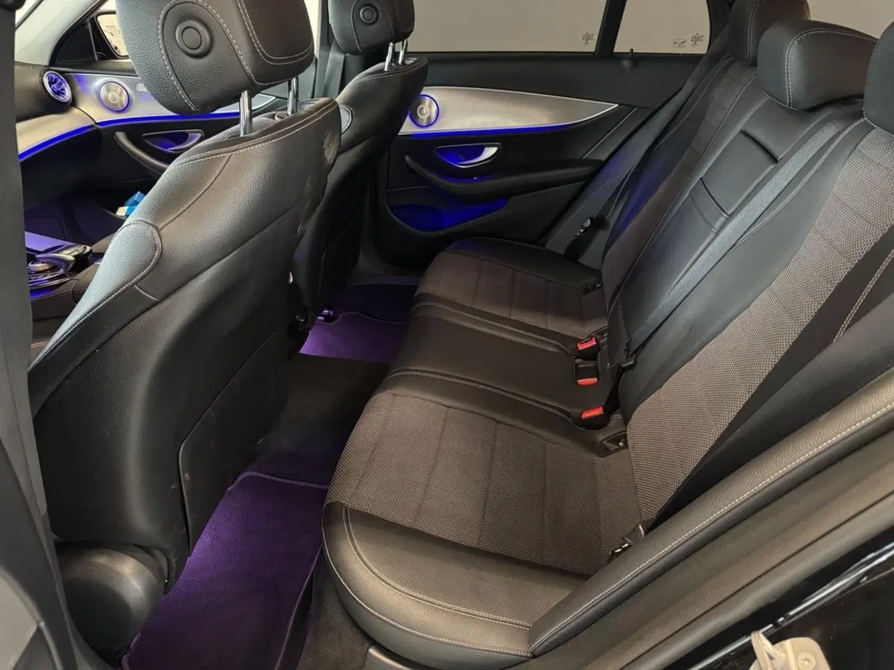 Billede 9 - Mercedes E220 d 2,0 AMG Line stc. aut.