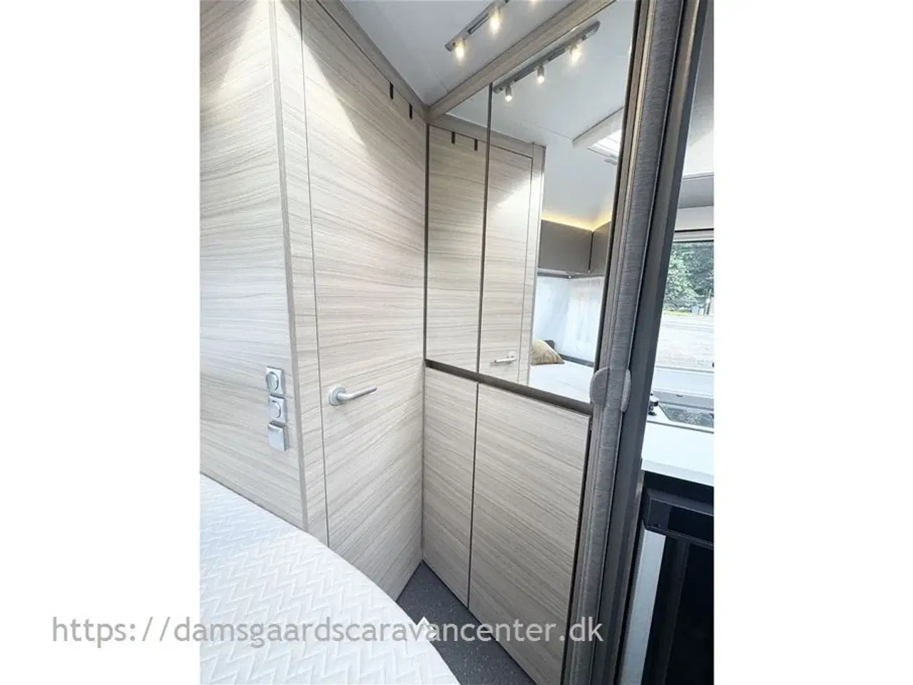 Billede 16 - 2023 - Adria Altea 432 PX   Franskseng-Gulvtemp.-Mover-Markise-telt
