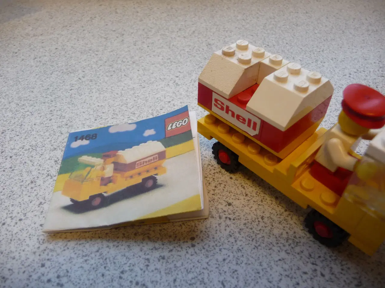 Billede 1 - lego shell 1468 + en kopi af byggevejledning 