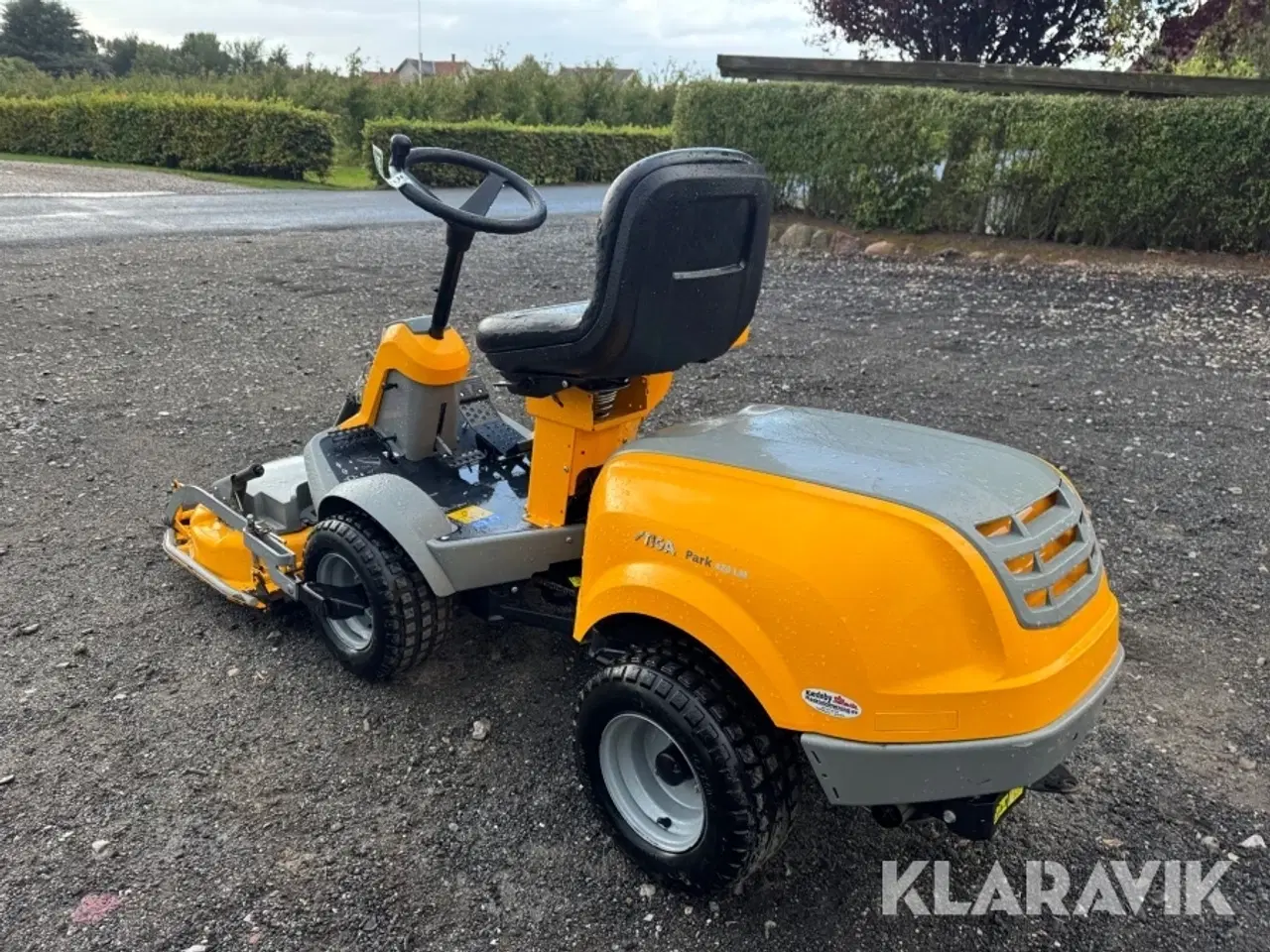 Billede 4 - Havetraktor Stiga Combi 95 PARK 420 LM P 901 CH