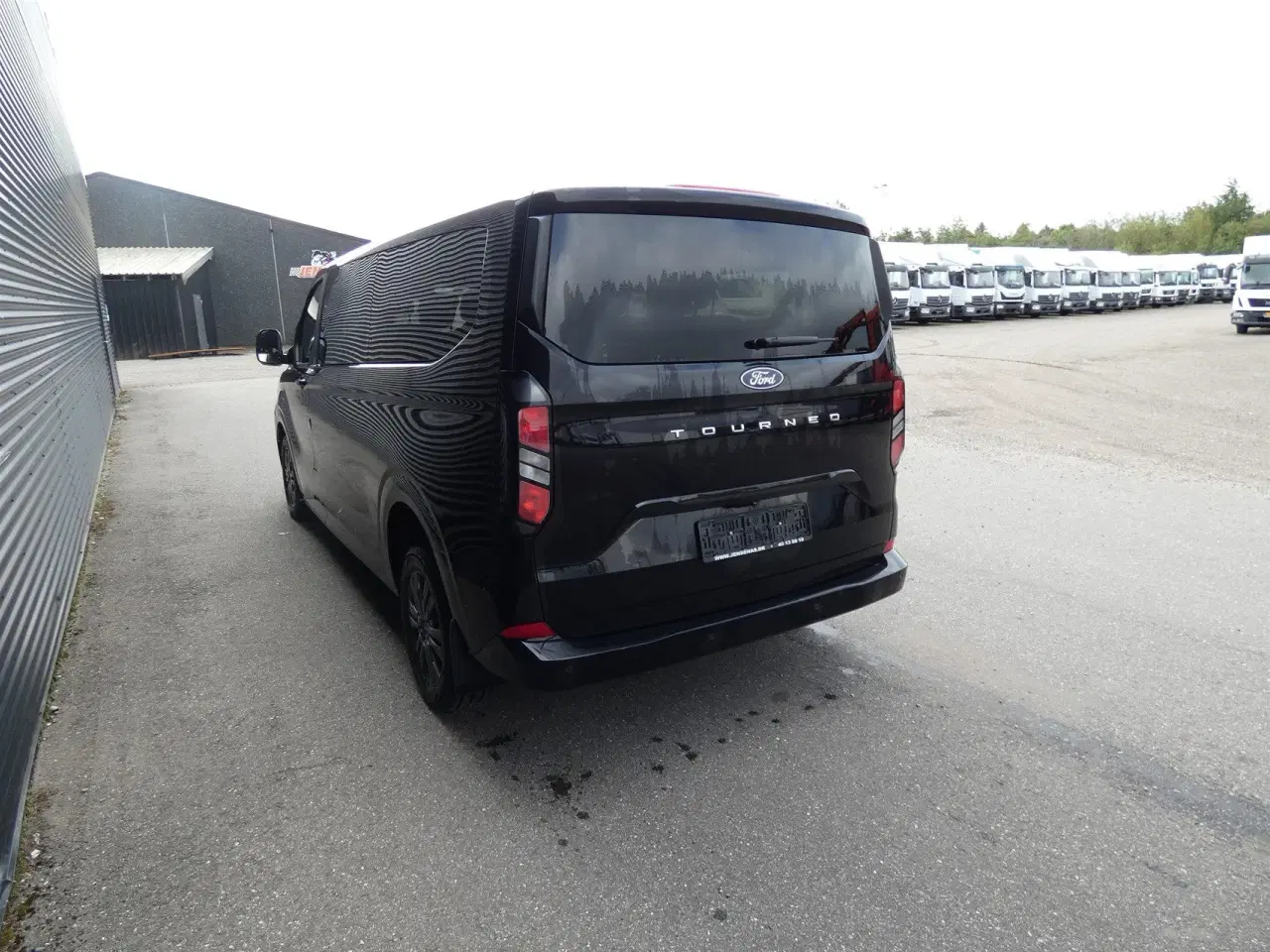 Billede 3 - Ford Tourneo Custom 320 L2H1 2,0 EcoBlue Titanium 170HK 8g Aut.