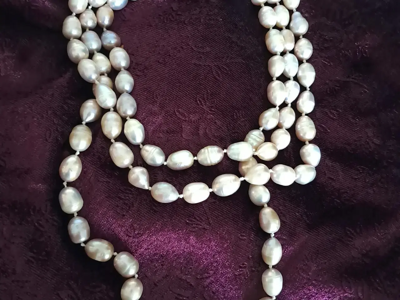 Billede 5 - Perlekæde 70 cm lang - med ægte perler.