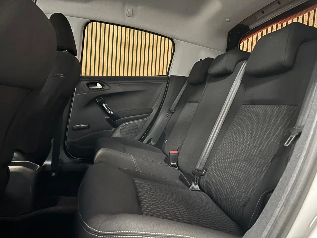 Billede 8 - Peugeot 208 1,2 e-THP 82 Active