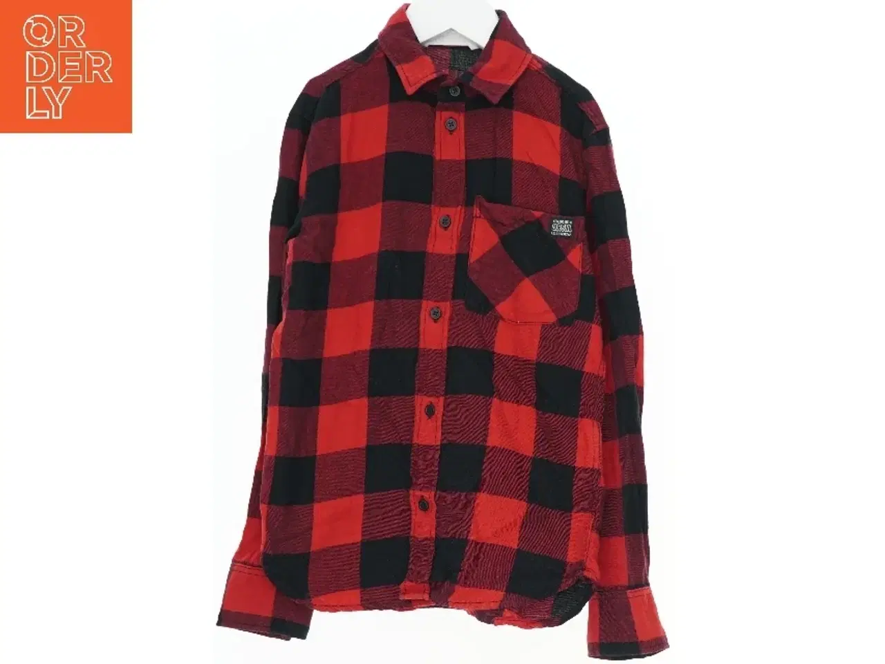 Billede 1 - Rød og sort ternet skjorte fra H&M (str. 134)