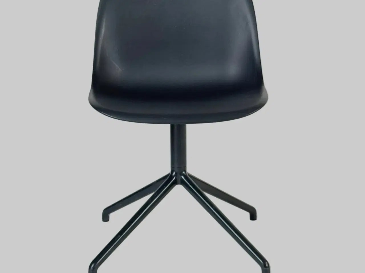 Billede 3 - Muuto Fiber Side Chair – Antracitgrå