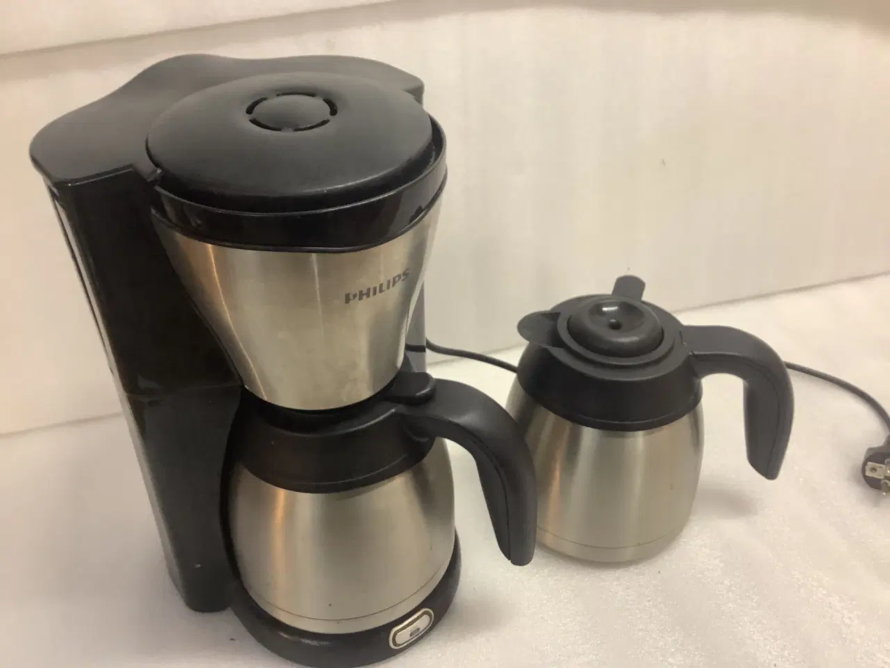 Billede 1 - Velfungerende maskine med to intakte kander!