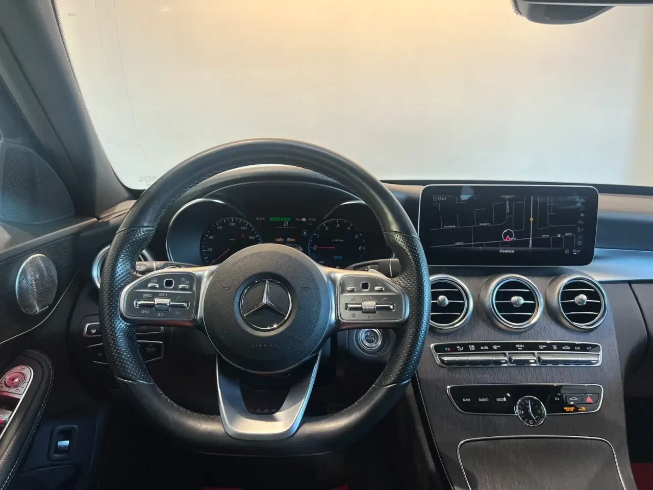 Billede 9 - Mercedes C300 de 2,0 AMG Line Night Edition stc. aut.