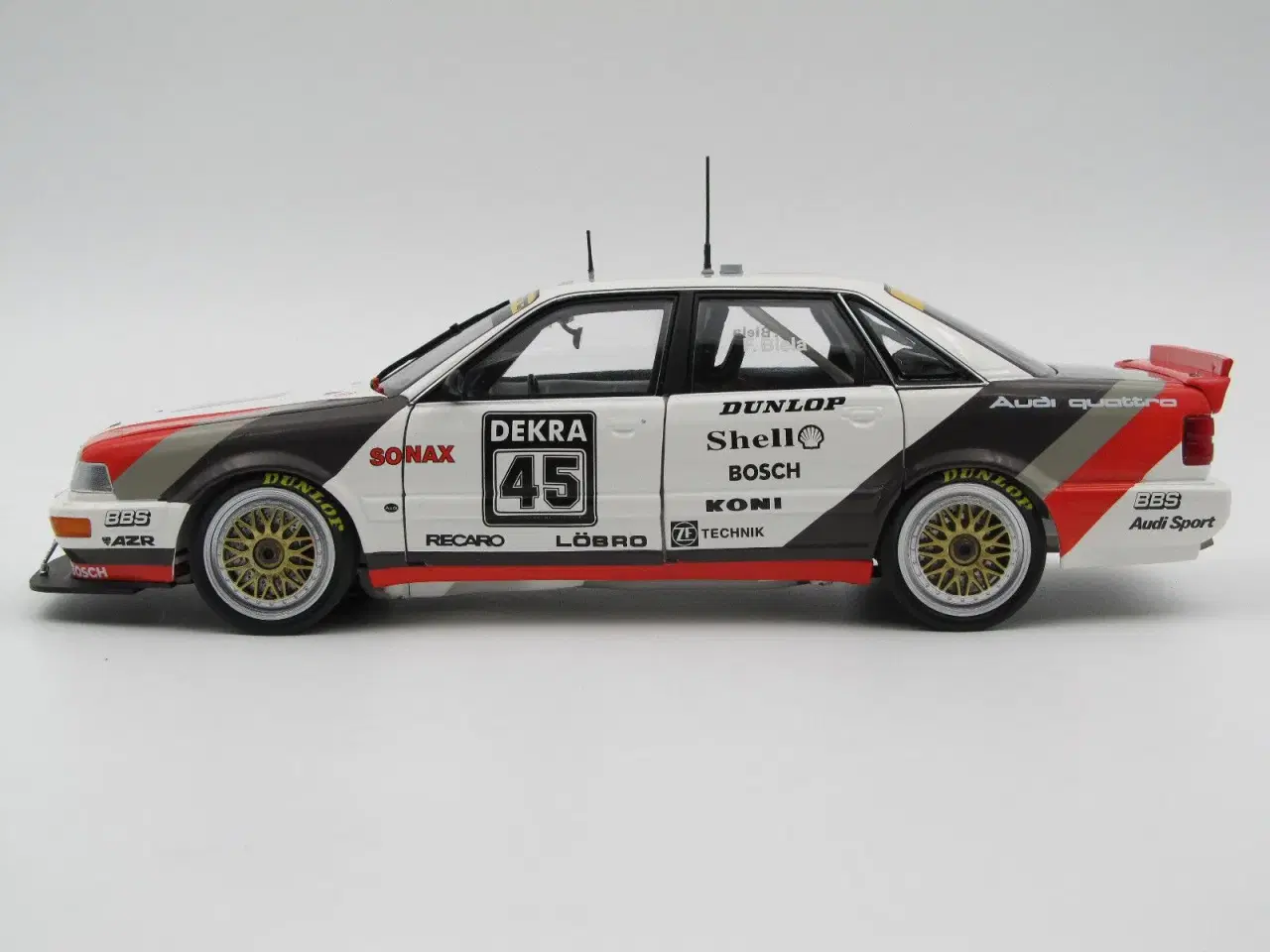 Billede 3 - MINICHAMPS - Audi V8 Quattro DTM vinder 1991 1:18