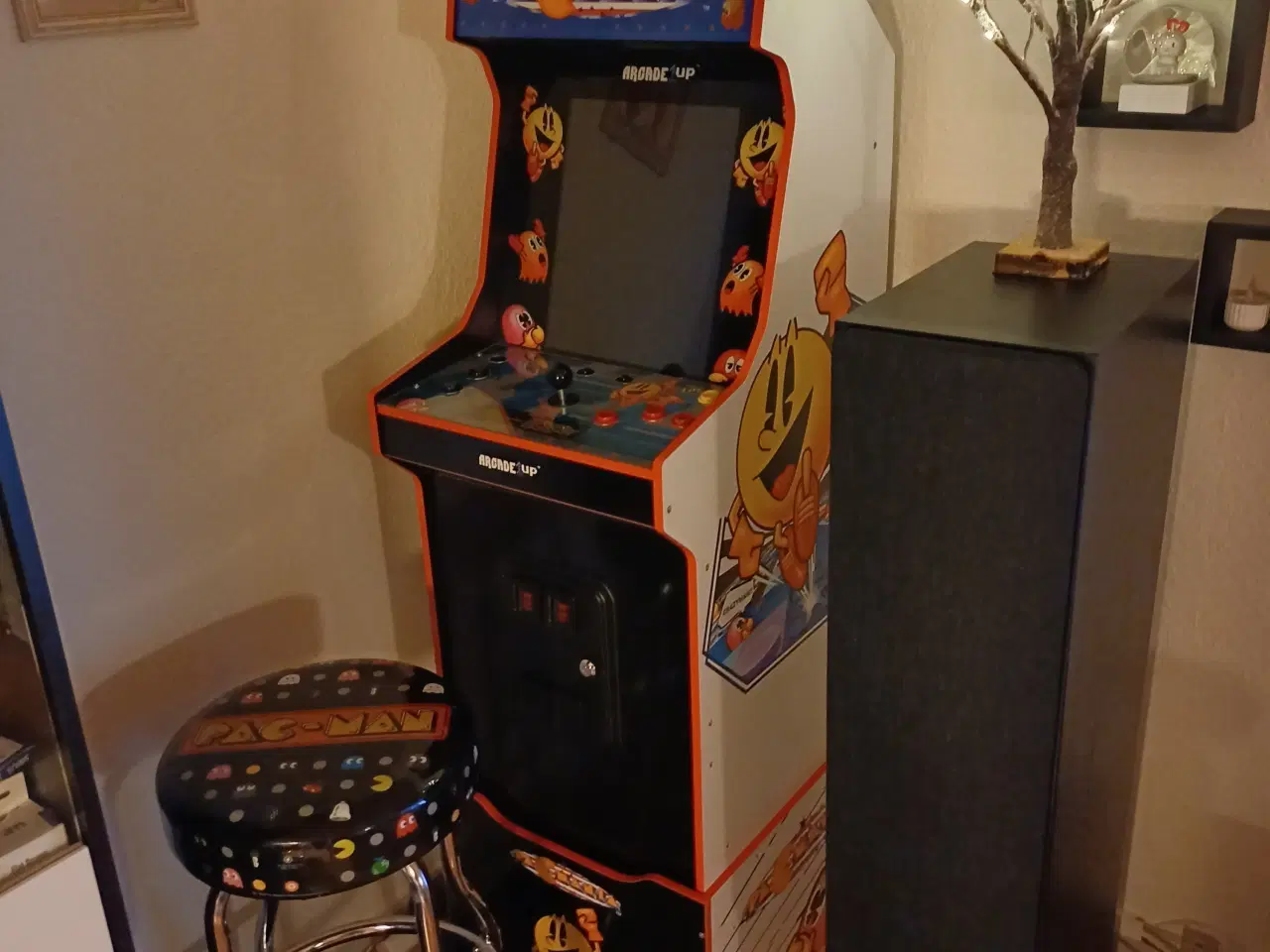 Billede 1 - Arcade1up  pacman med stol.