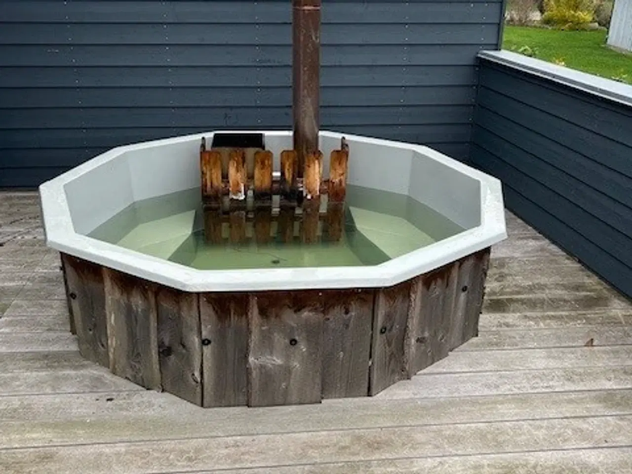 Billede 1 - Vildmarksbad i glasfiber.