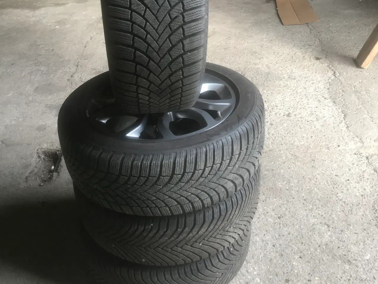 Billede 7 - Mercedes C-class Jeg har 4 Michelin dæk med alufæ