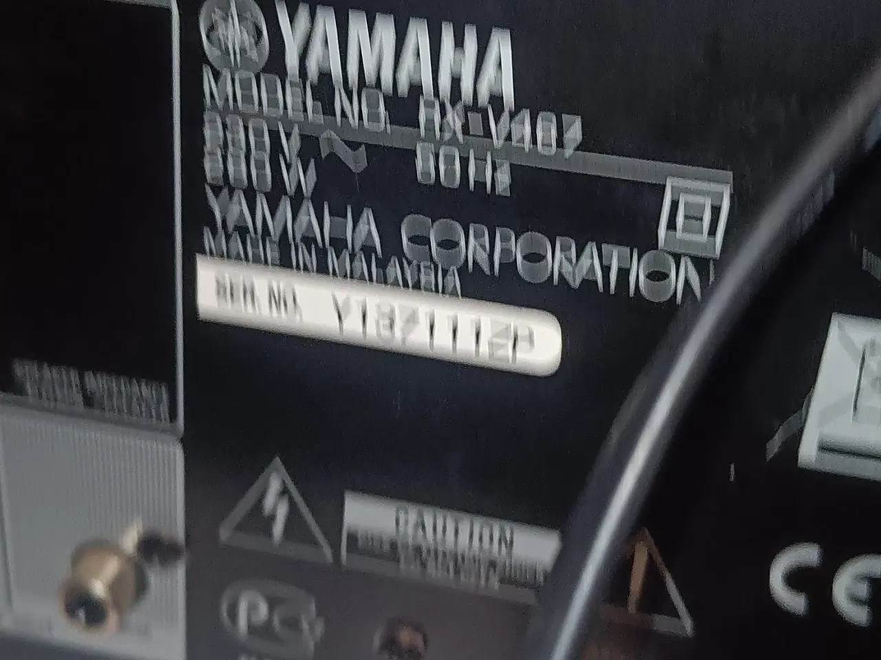 Billede 4 - Yamaha RX-V467 Receiver, spiller som ny