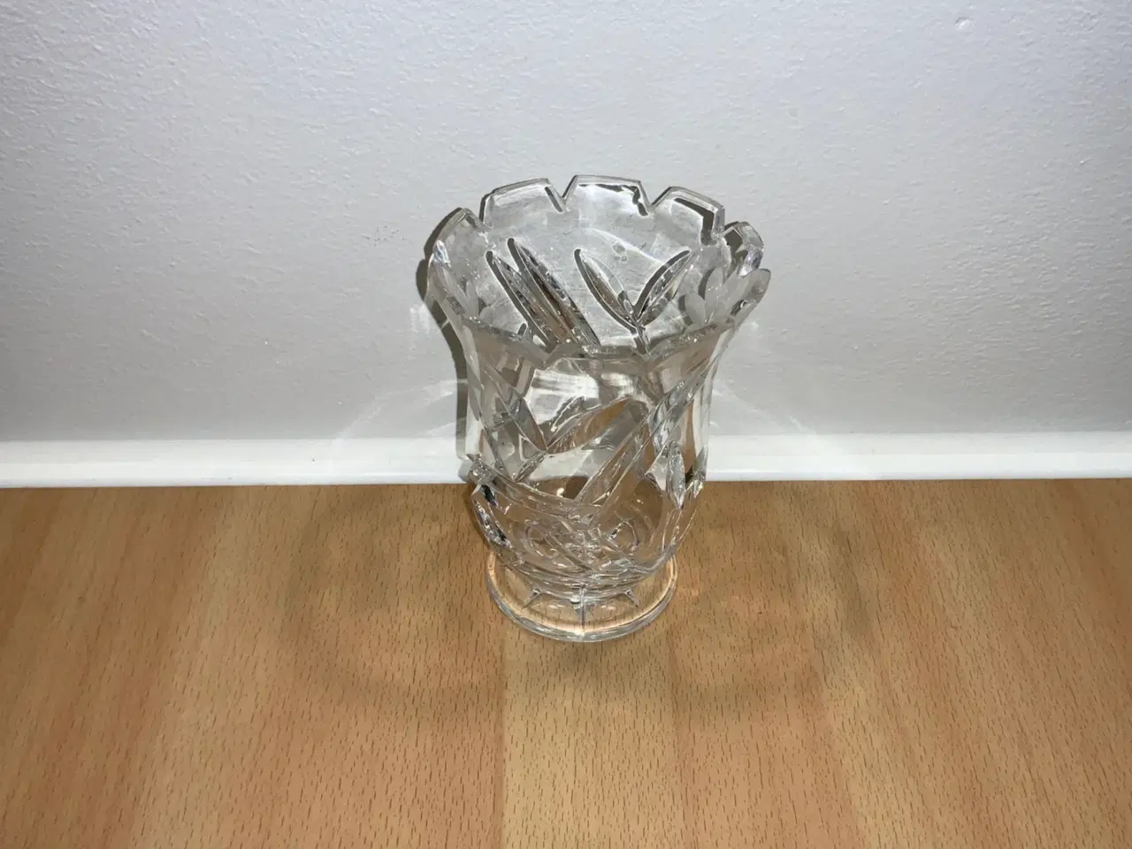 Billede 2 - Vase, Krystal