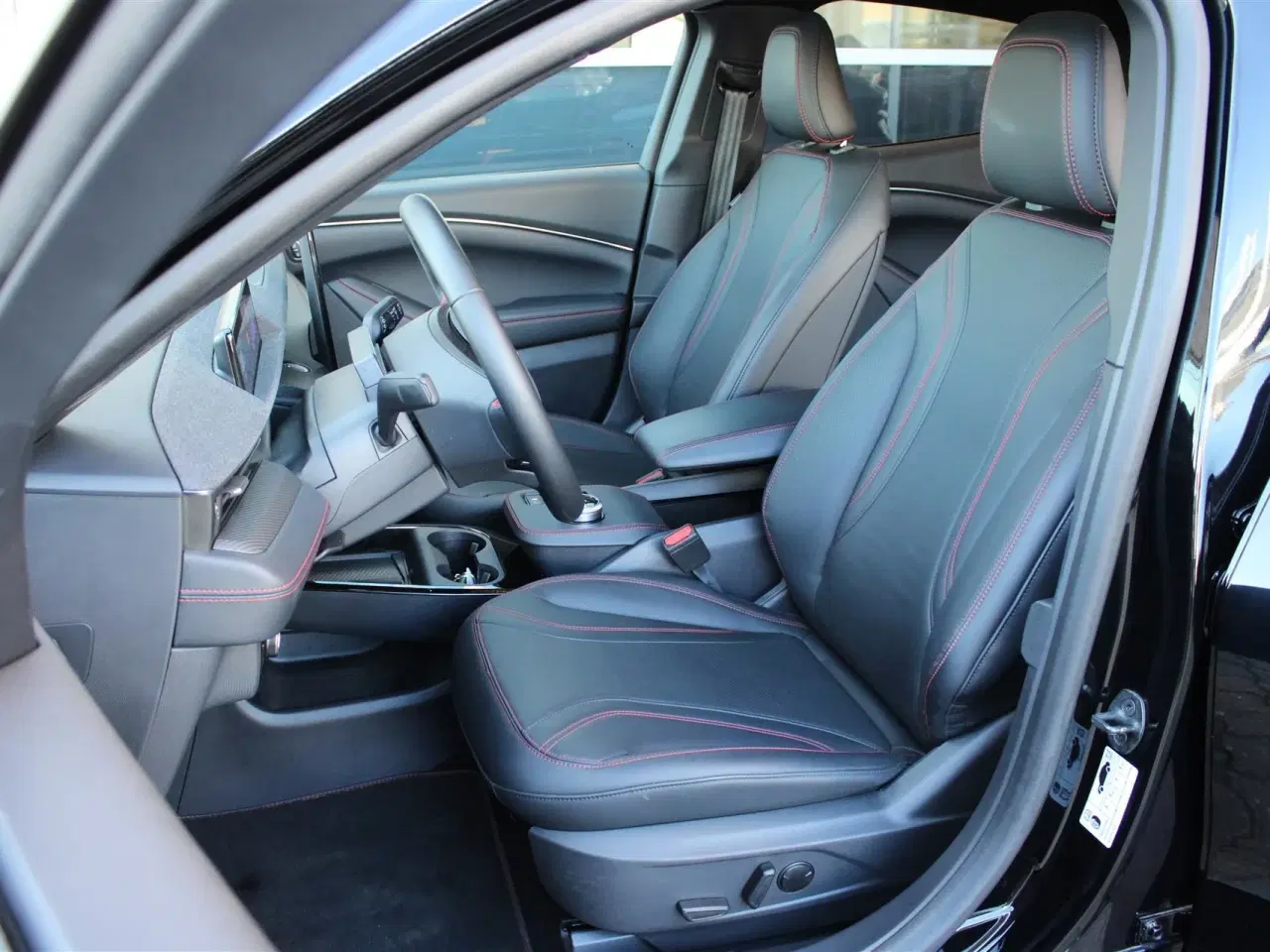 Billede 3 - Ford Mustang Mach-E EL SR Premium AWD 269HK 5d Aut.