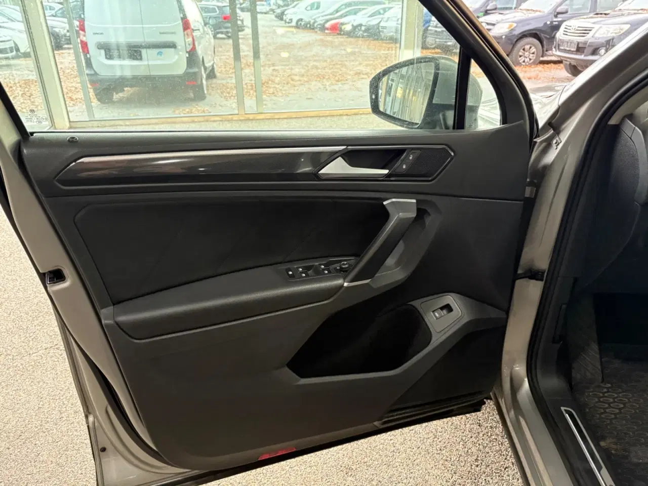 Billede 7 - VW Tiguan 2,0 TDi 190 Highline DSG 4Motion