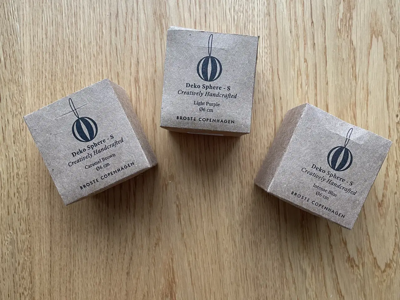 Billede 2 - Broste Copenhagen julekugler papmaché