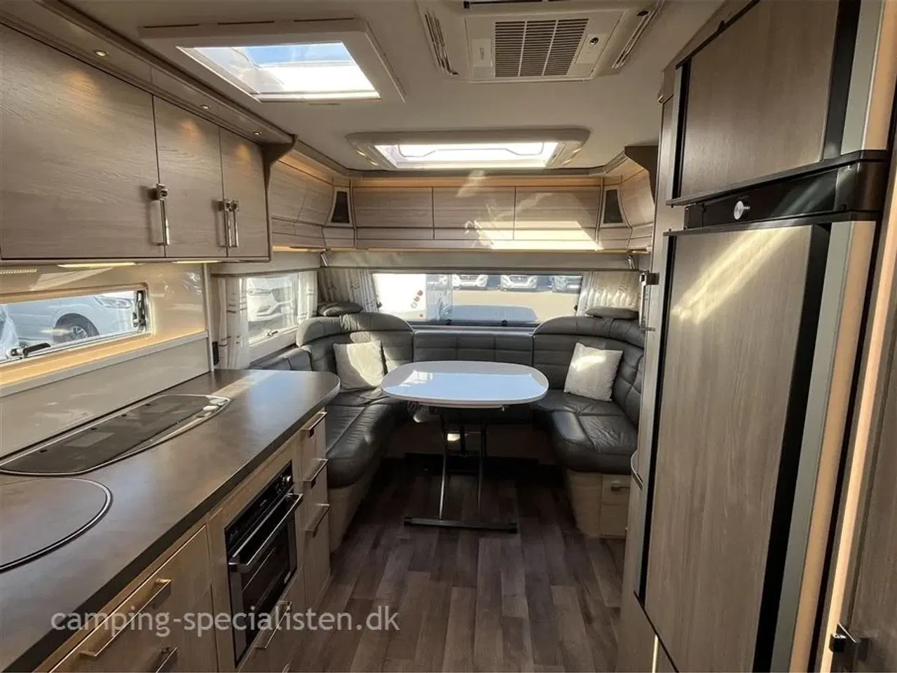 Billede 15 - 2021 - Kabe Smaragd 520 XL KS   Kabe Smaragd XL KS Queen Selection 2021 - Se den nu hos Camping-Specialisten.dk