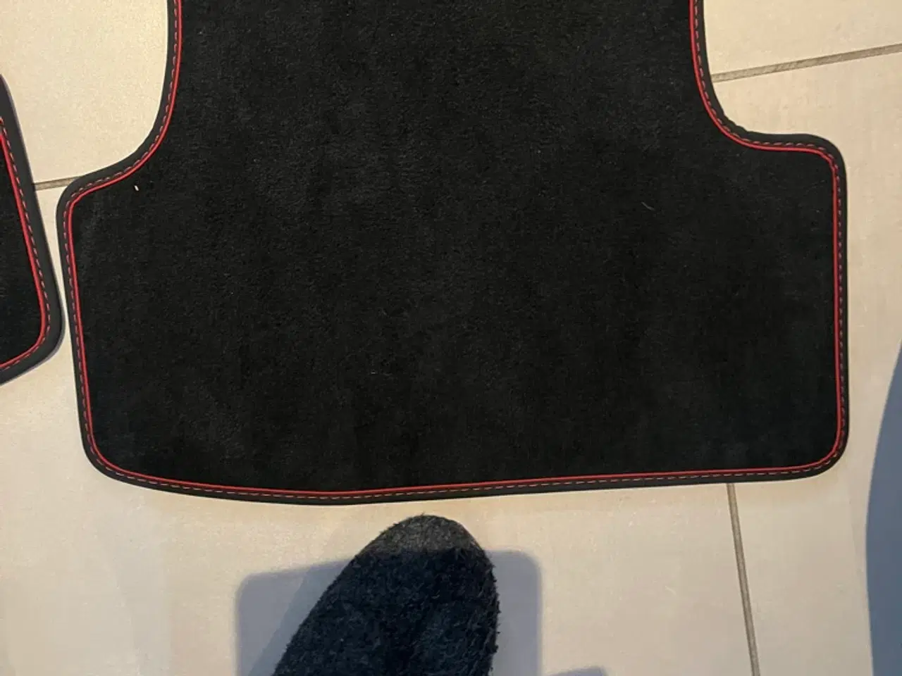 Billede 2 - Audi A3/S3 originale måtter