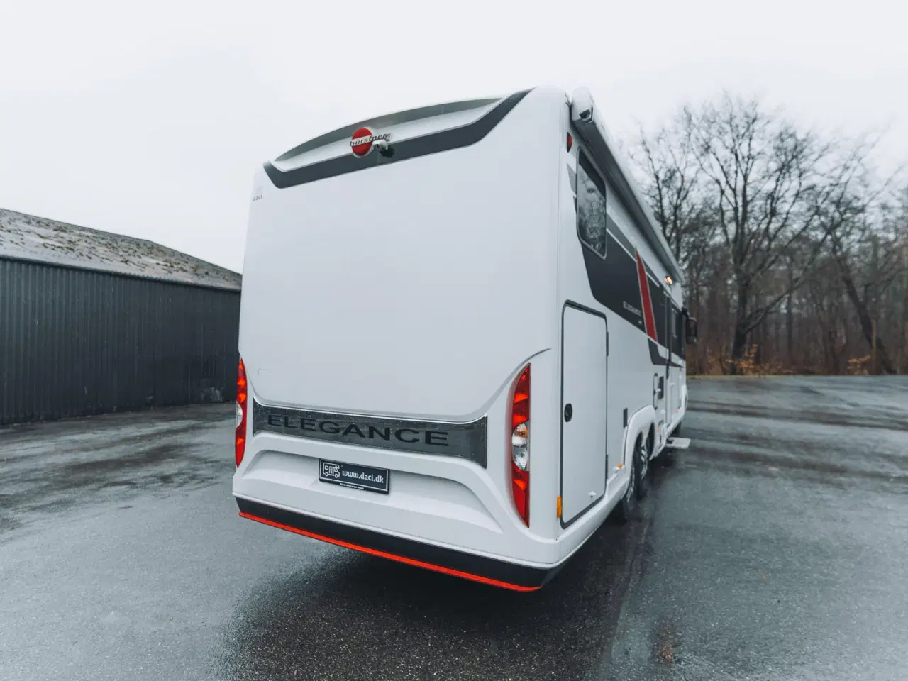 Billede 3 - Bürstner Elegance I 910 – luksuriøs helintegreret 