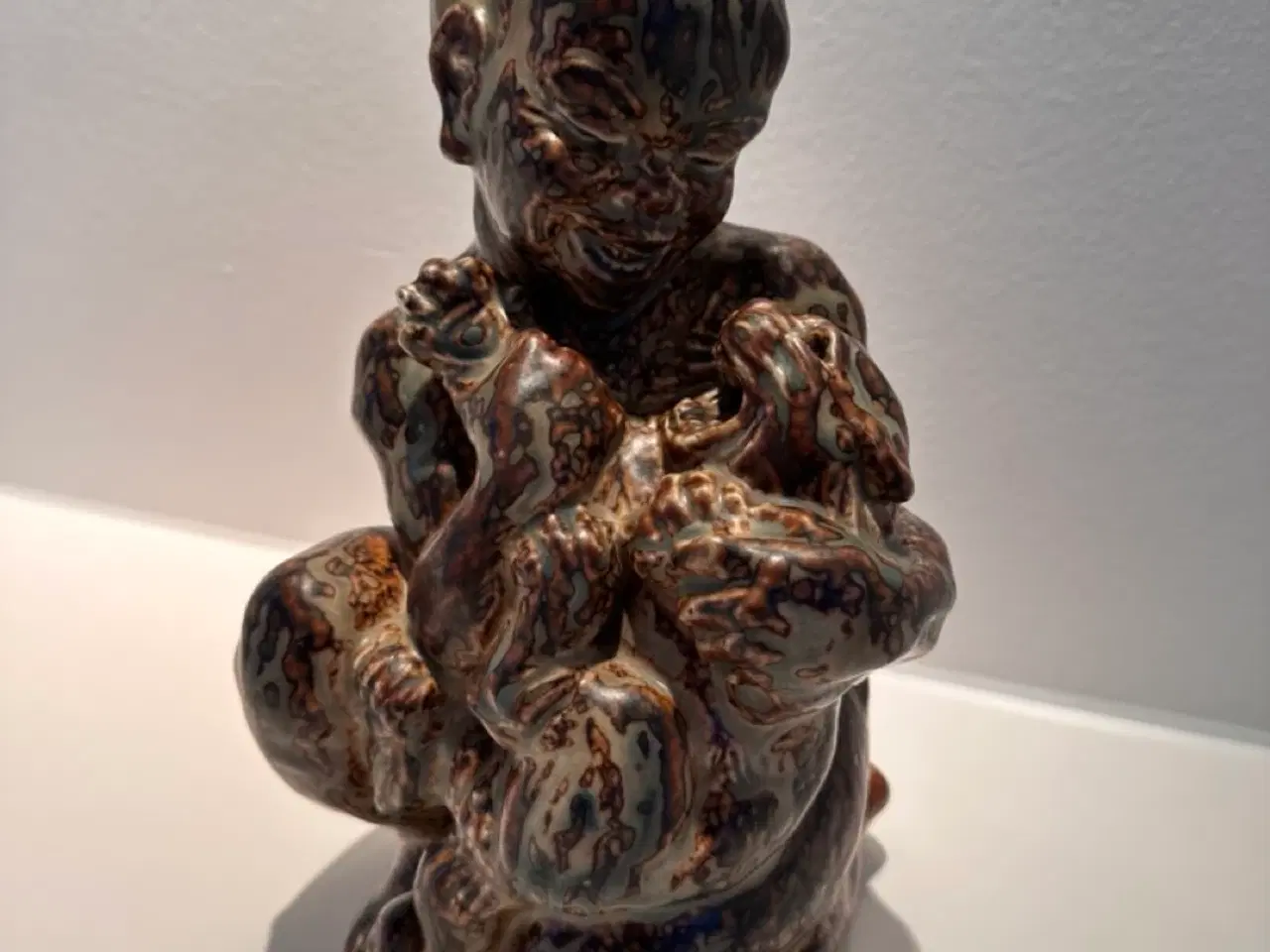 Billede 1 - Knud Kyhn for Royal Copenhagen: Faun med kat