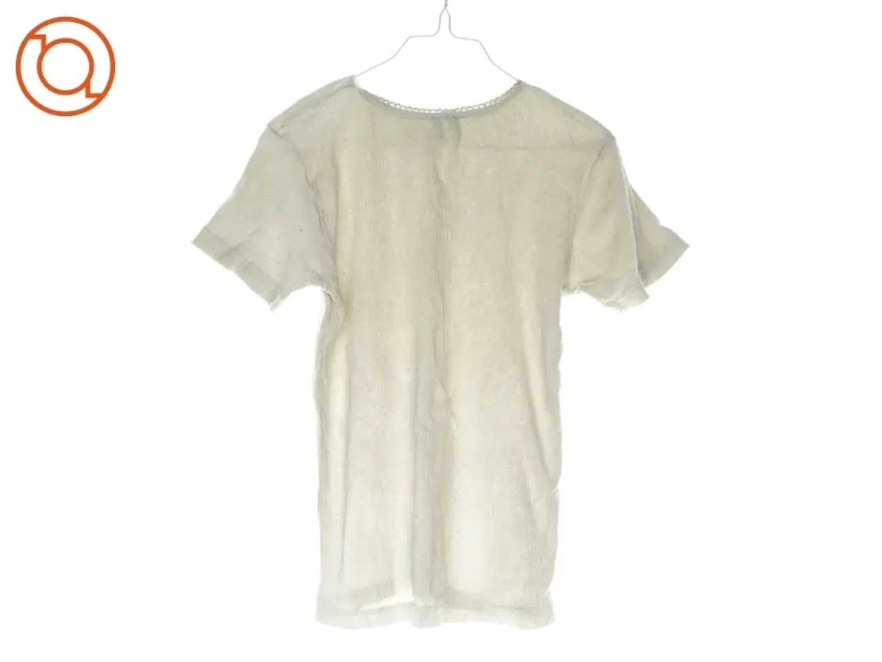 Billede 2 - T-Shirt fra Ukendt (str. 140 cm)