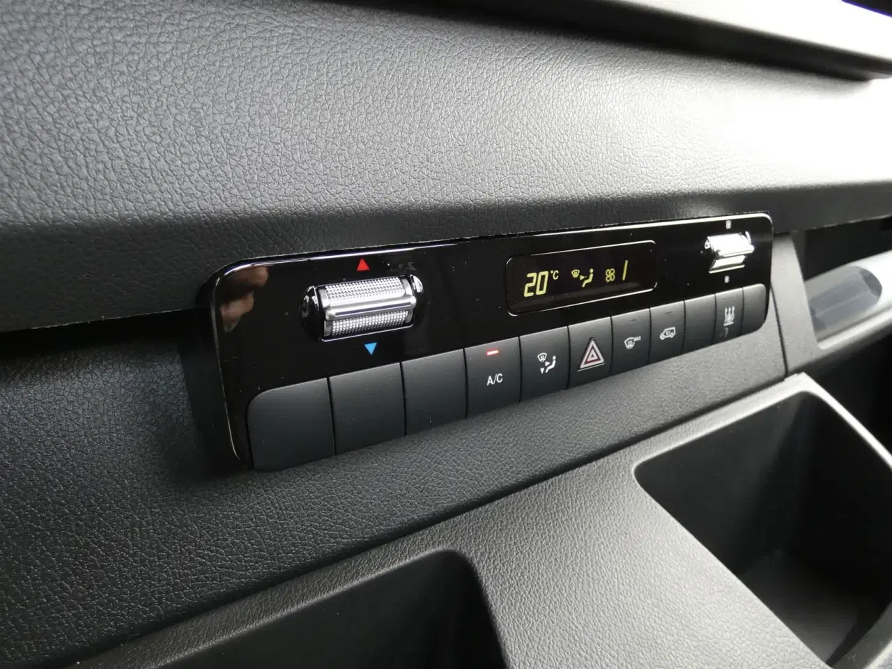Billede 11 - Mercedes-Benz Sprinter 317 2,0 CDI A3 RWD 9G-Tronic 170HK Ladv./Chas. 9g Aut.