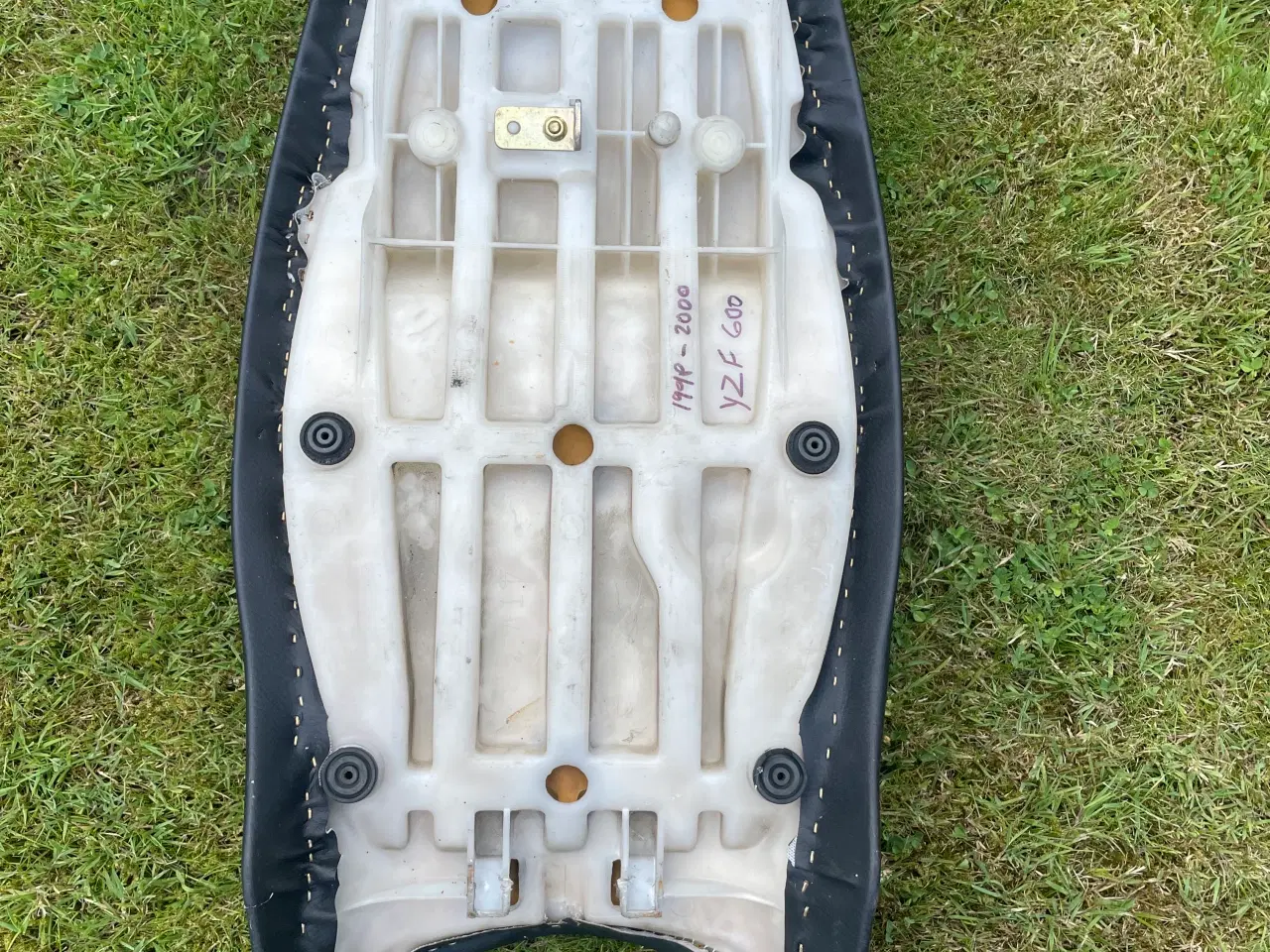 Billede 3 - Yamaha yzf 600 sæde uden fejl 