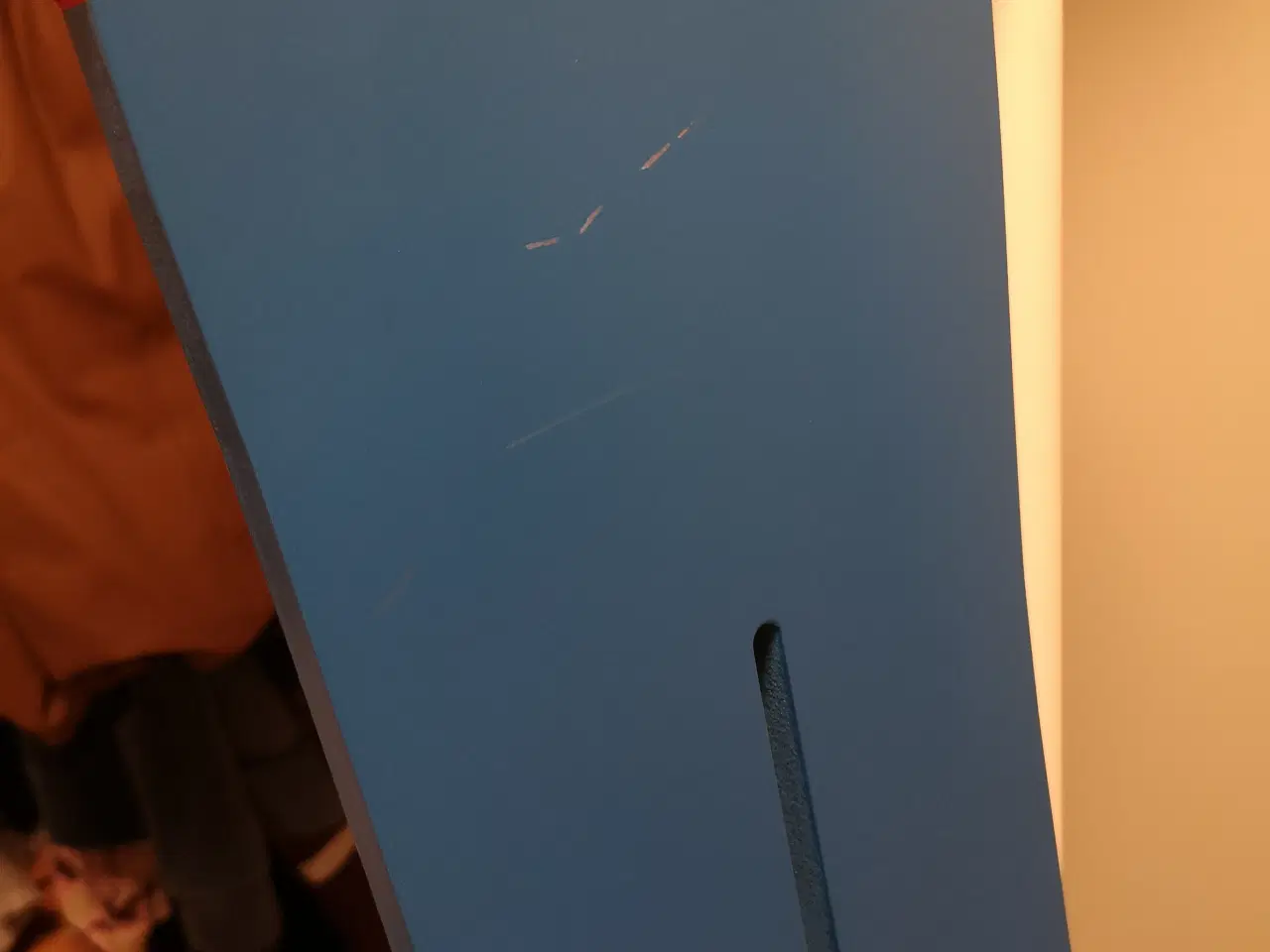 Billede 4 - Fødselsdagsgarder   Garderen måler 95 cm.