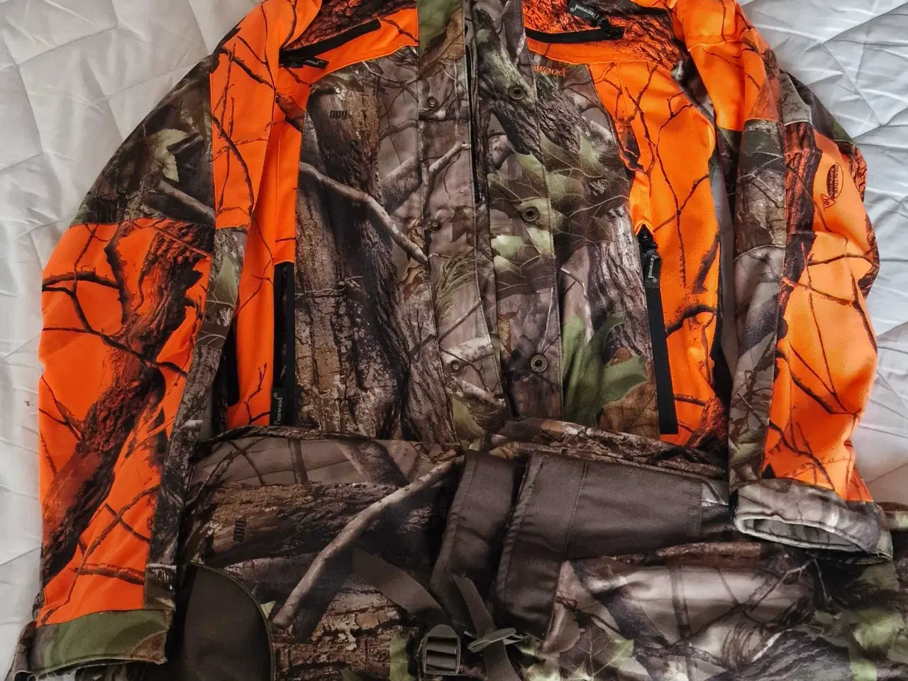 Billede 1 - Pinewood jagtsæt str. 164