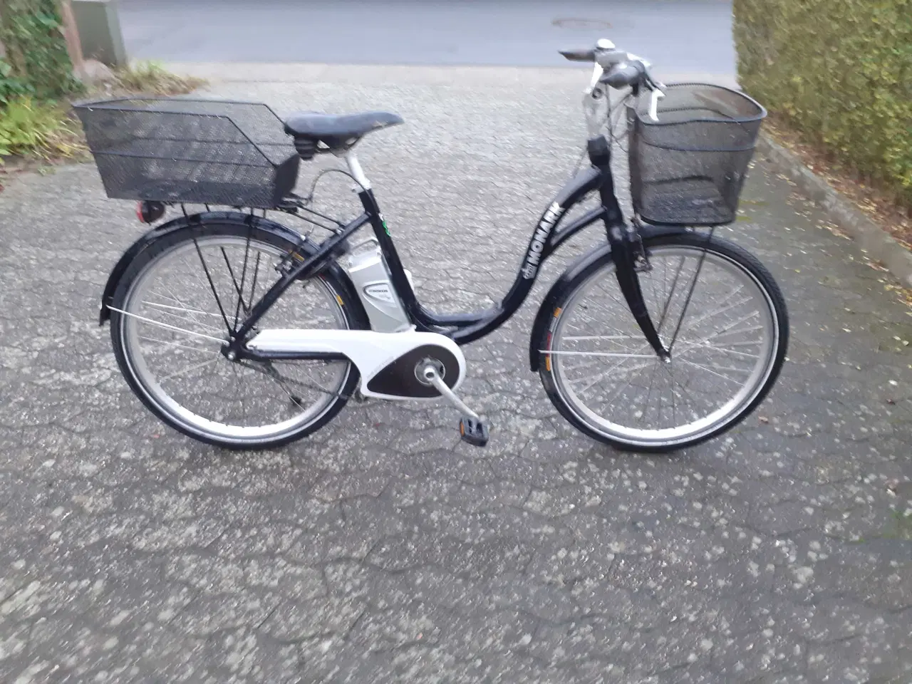 Billede 1 - Damecykel 