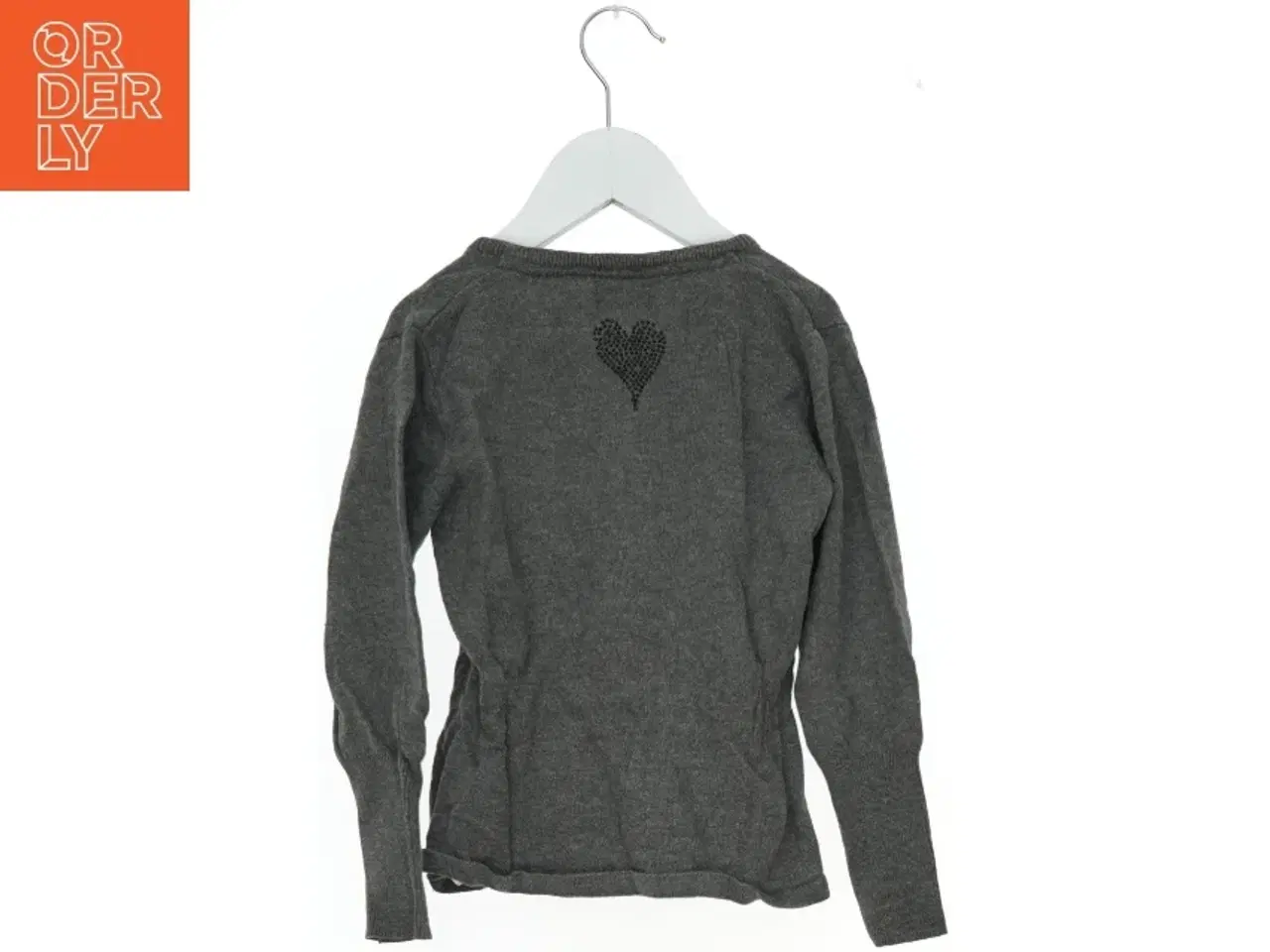 Billede 2 - Grå Sweater med Hjerte Detalje fra Name It (str. 110)