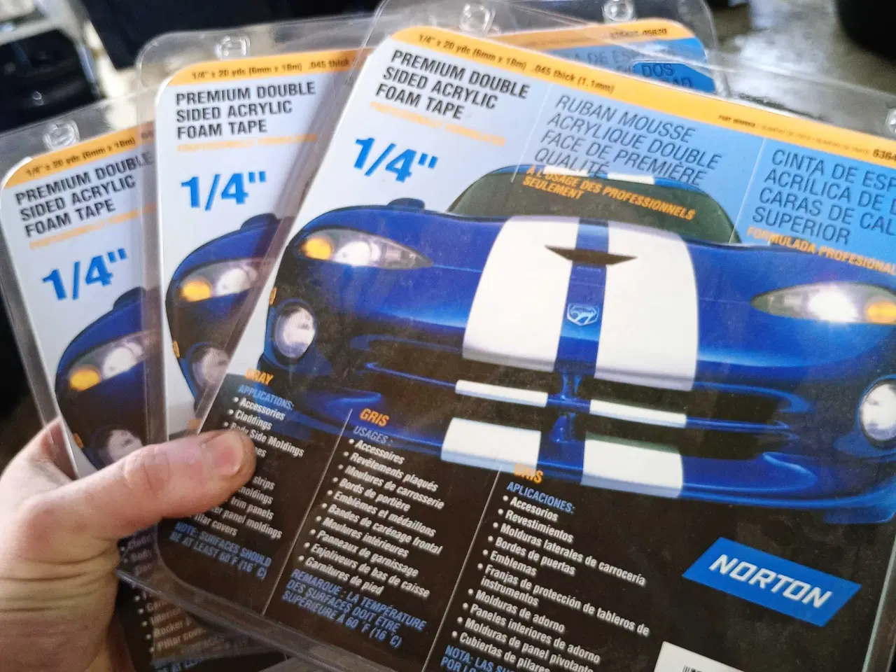 Billede 2 - Dobbeltklæbende Akryl Tape 18 Meter x 6 mm Norton