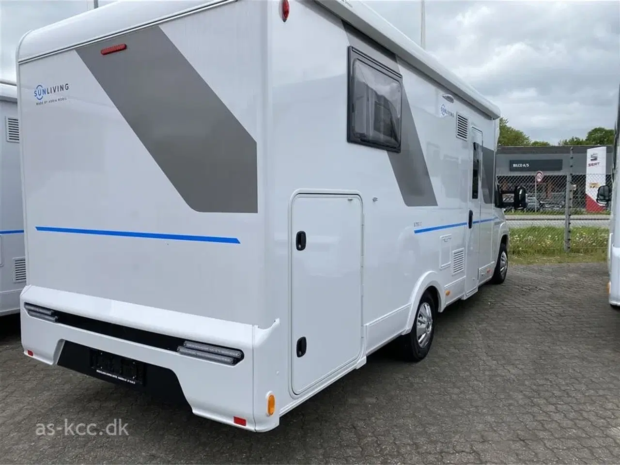 Billede 2 - 2023 - Sun Living S 75 SC   Sun Living Autocamper med fritstående dobbeltseng. 5 sovepladser &amp;amp;amp;amp;amp;amp;amp;amp;amp;amp; 5 selepladser.