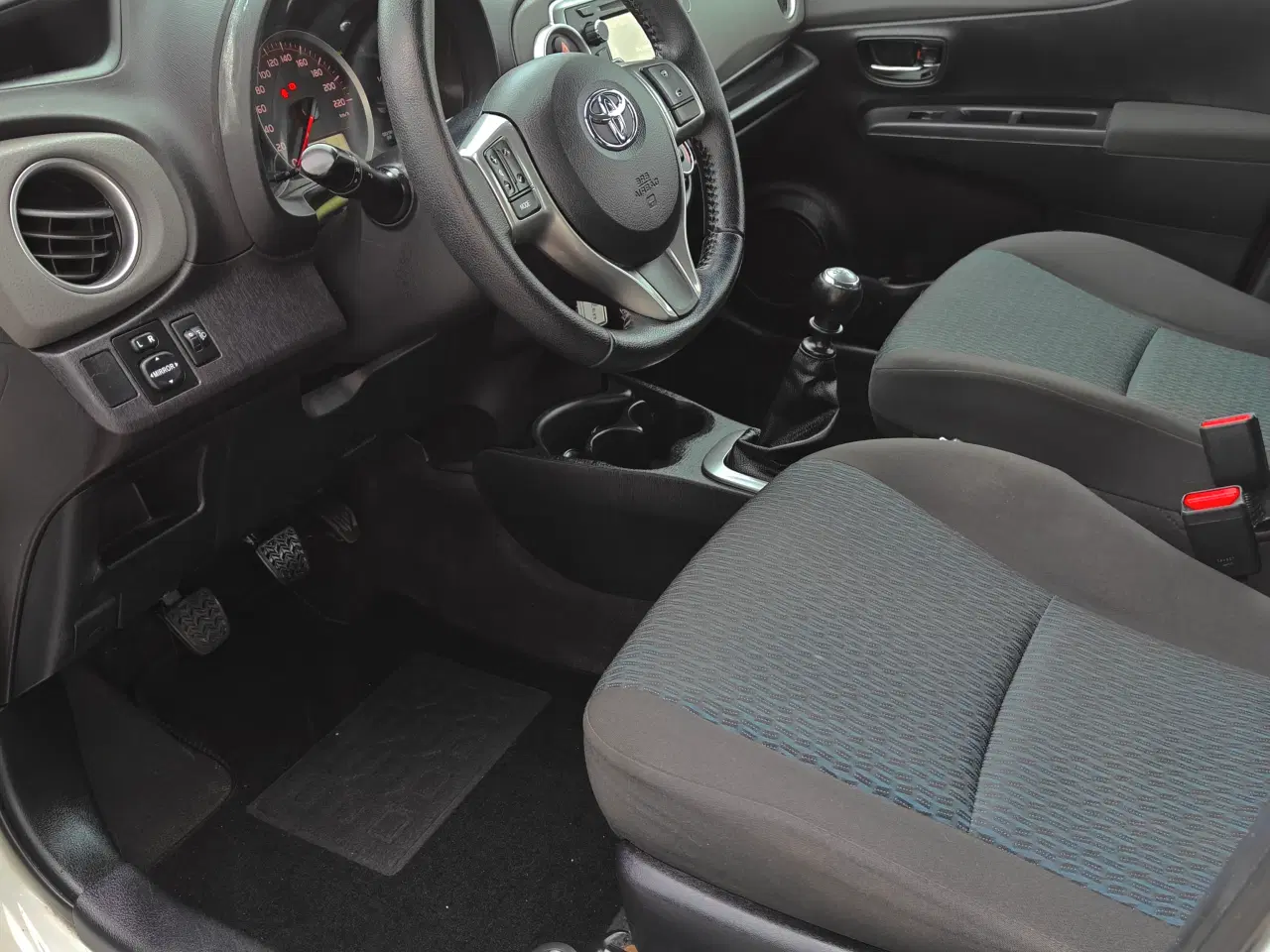 Billede 7 - Toyota Yaris 1,3 vvt-i NYSYNET 