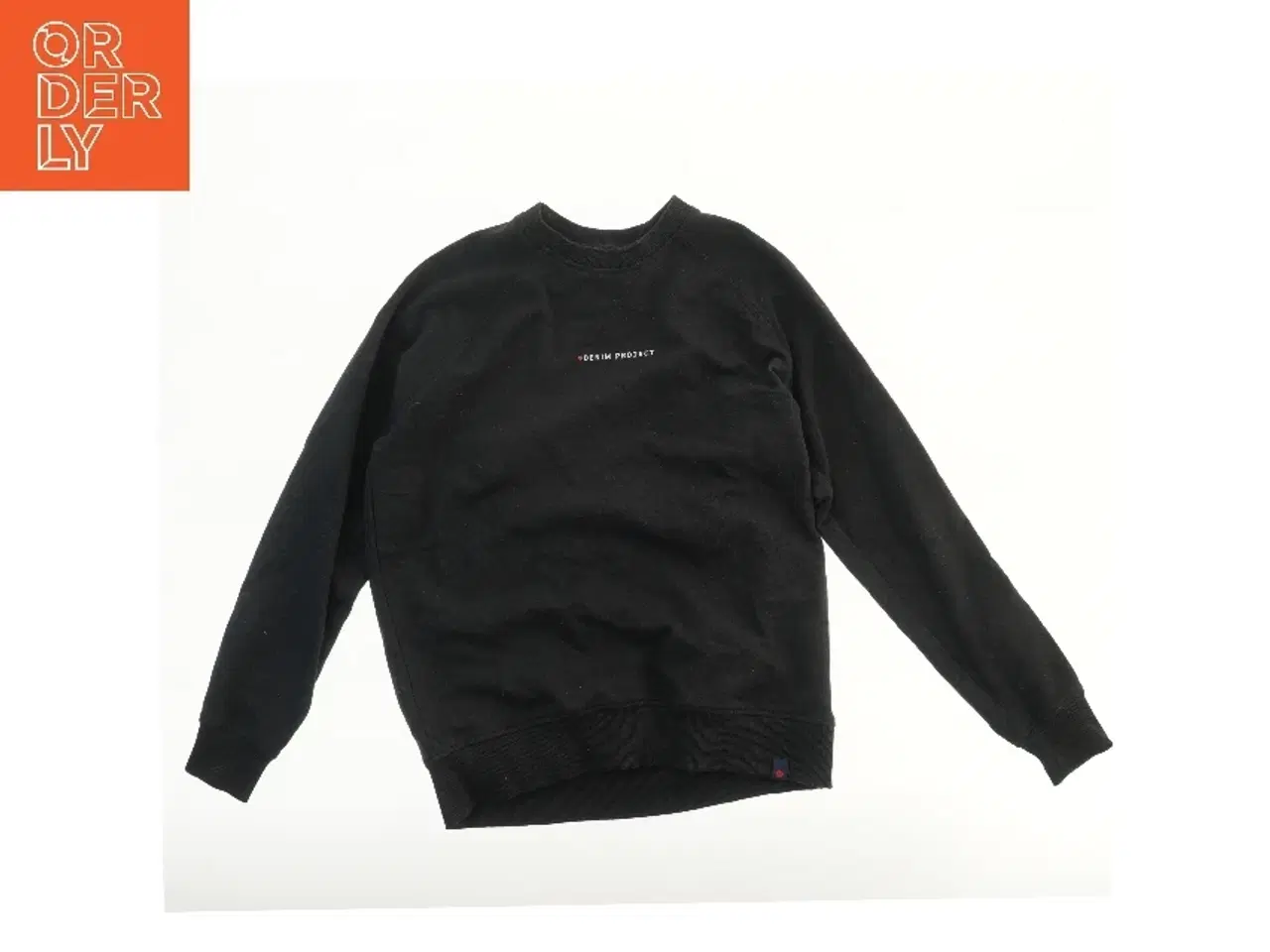 Billede 1 - Sort sweatshirt med flersproget tekst (str. XS)