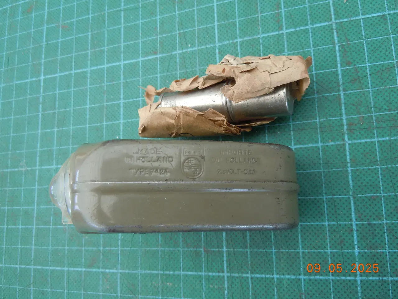 Billede 7 - Wehrmacht dynamolygte og benzinfyrtøj.