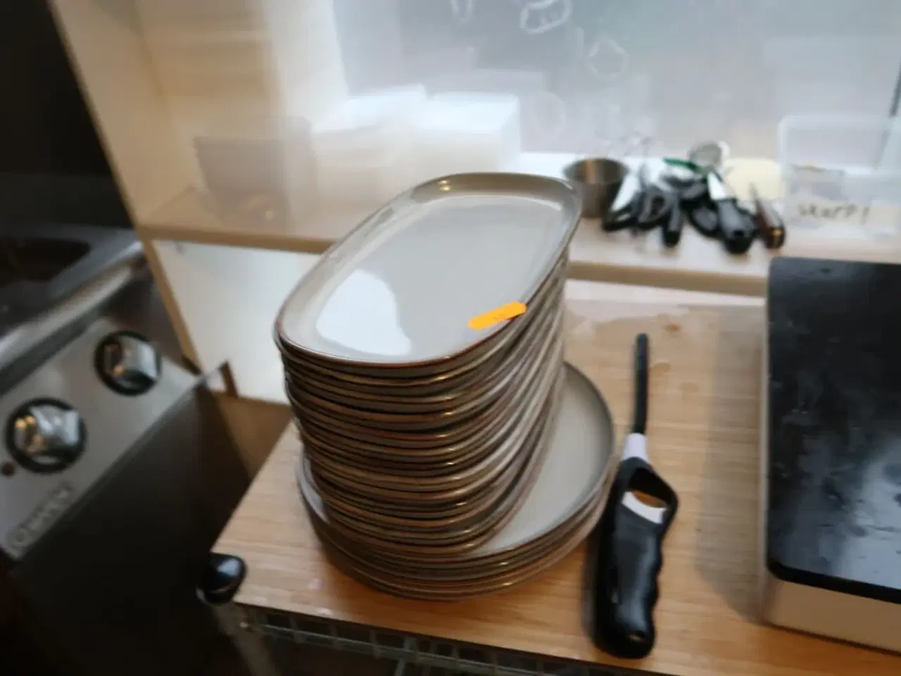 Billede 4 - Div. Tallerkner, skåle, fade m.m. BONNA