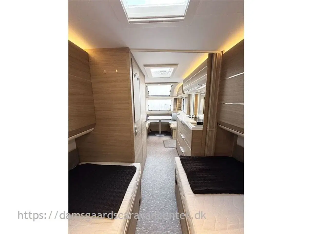 Billede 13 - 2019 - Adria Adora 542 UL Enkeltsenge-Lamel-Gulvtemp.-Sun Shine