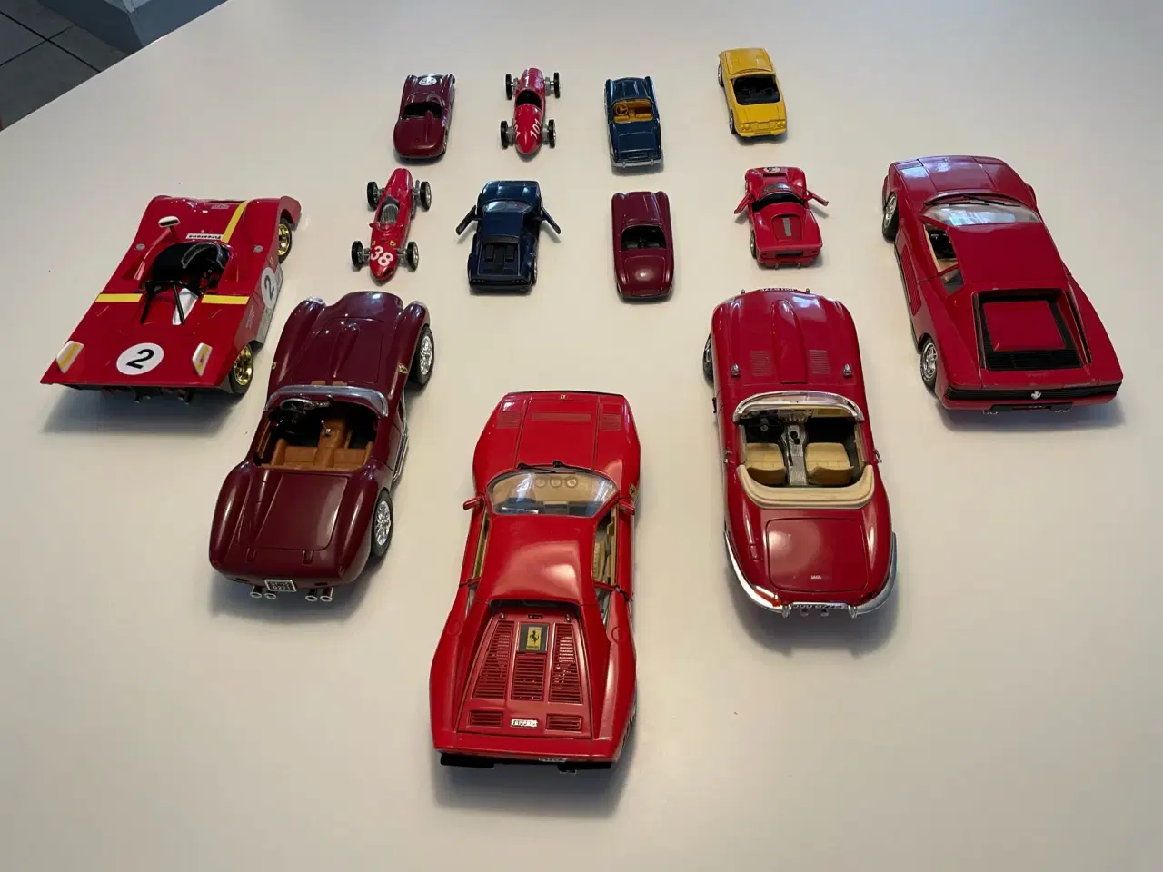 Billede 2 - Over 40 års gamle legetøjs biler, 13 stk 