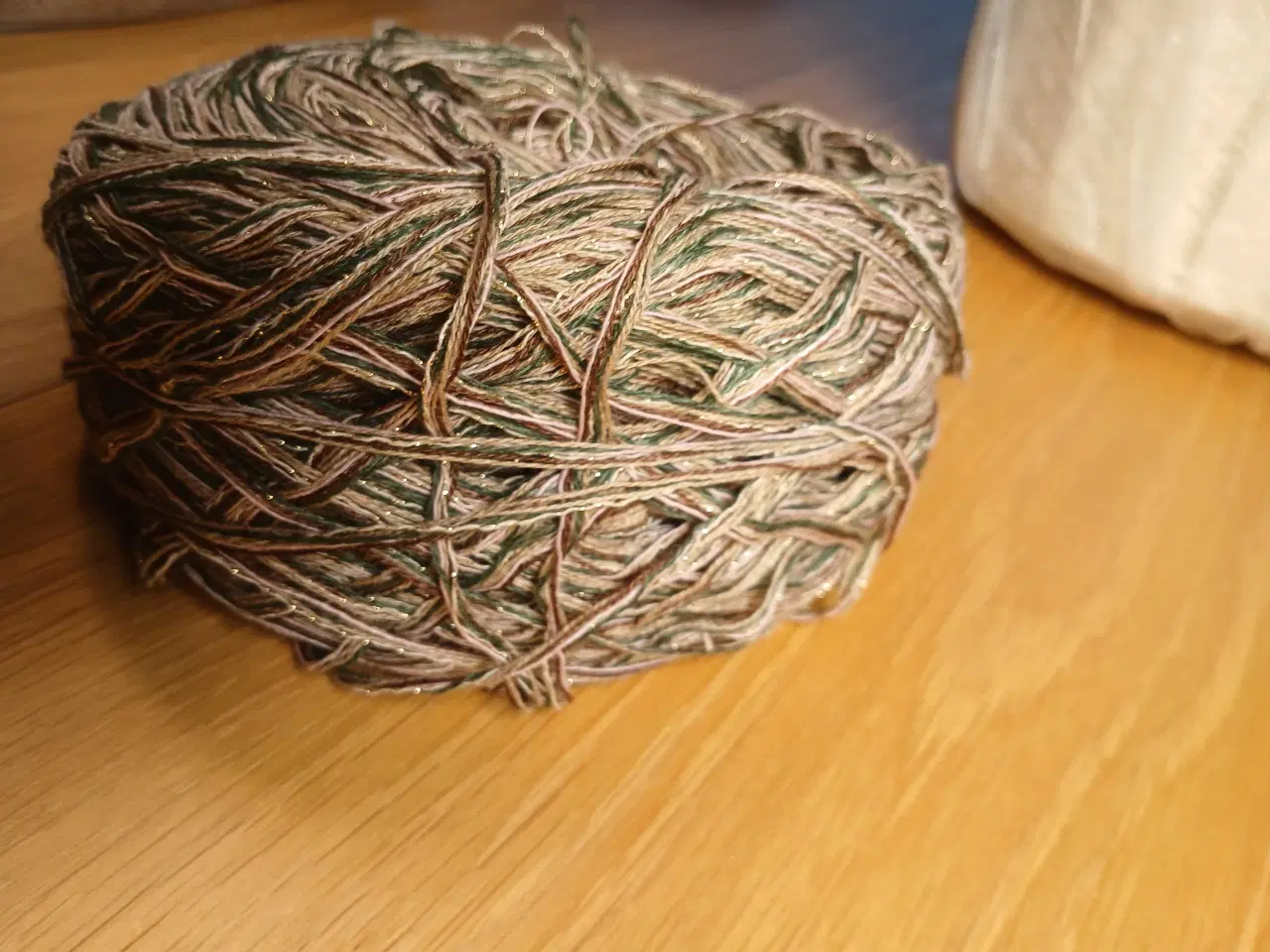 Billede 2 - Garn sælges