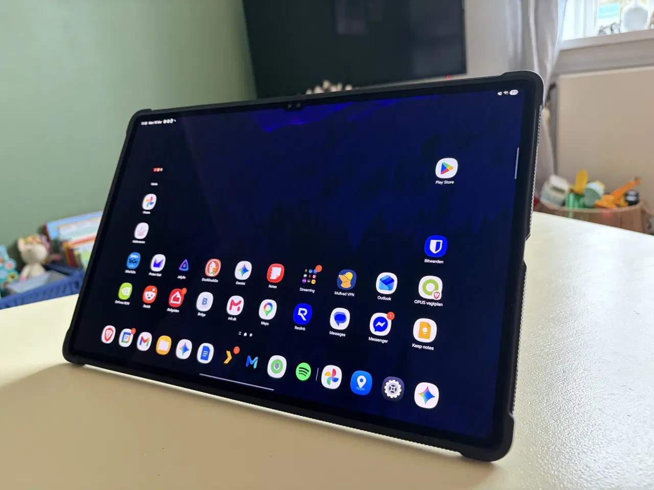 Billede 2 - Samsung Tab S10 Ultra 256 gb Grå med tastatur