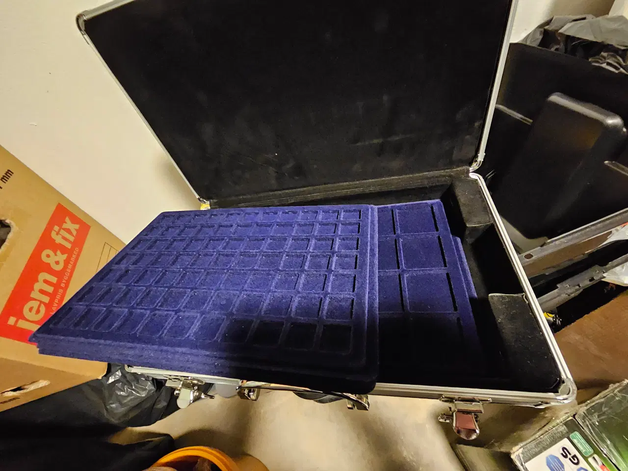 Billede 3 - Kuffert til mønter