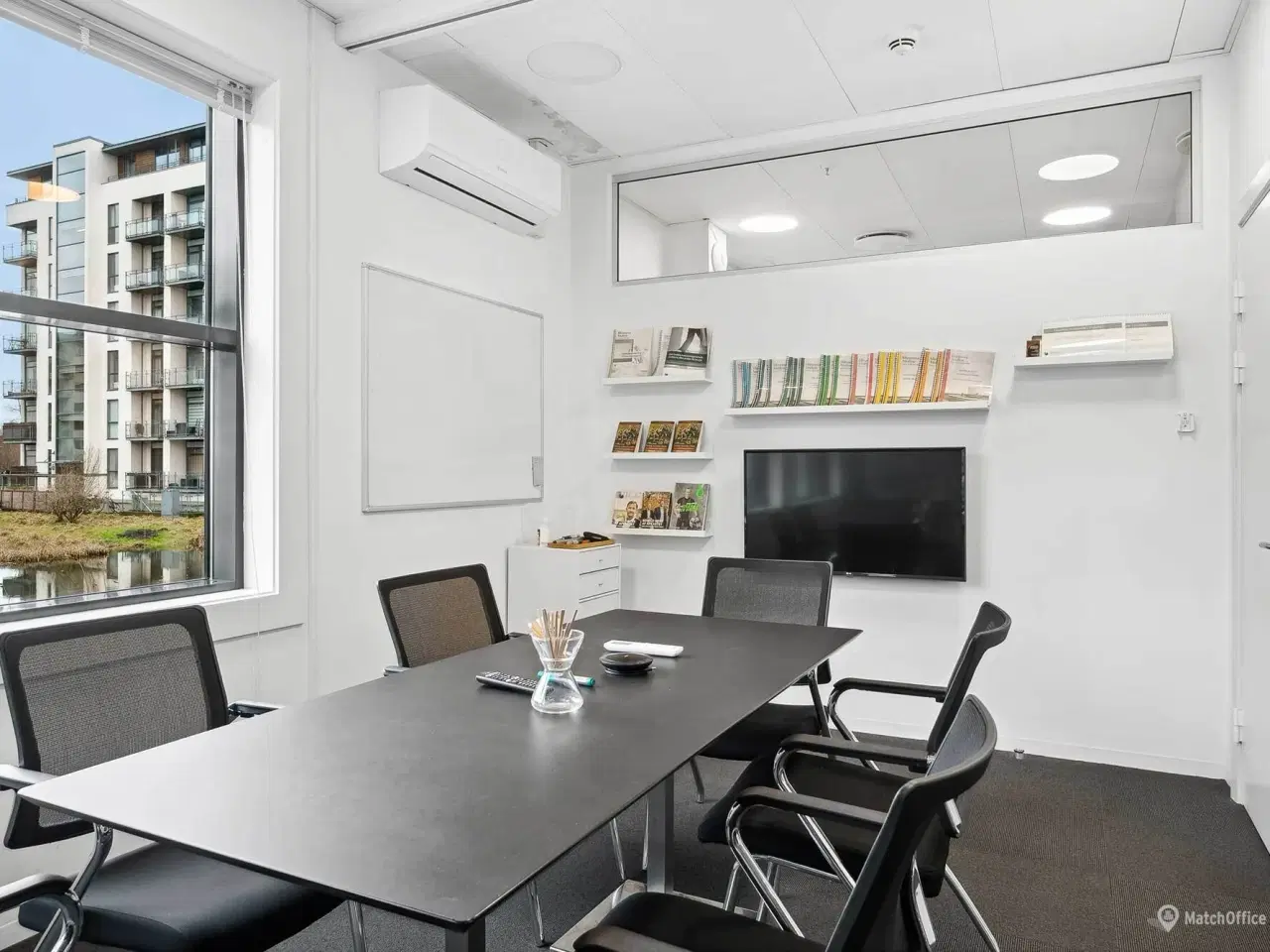 Billede 6 - 142 m2 lyst kontorlejemål i Søborg Tower - bemandet reception. kantine og fri parkering.
