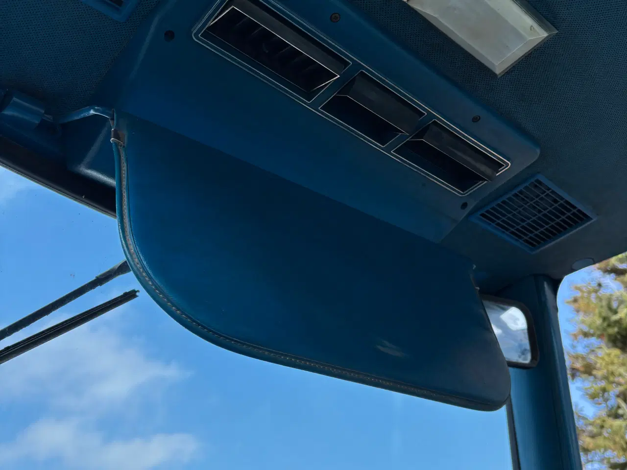 Billede 6 - Ford 6610 med næsten ny frontlæsser